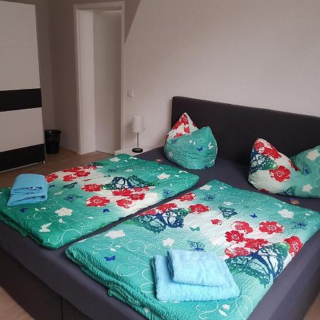 Bed And Breakfast Zeulenroda 外观 照片