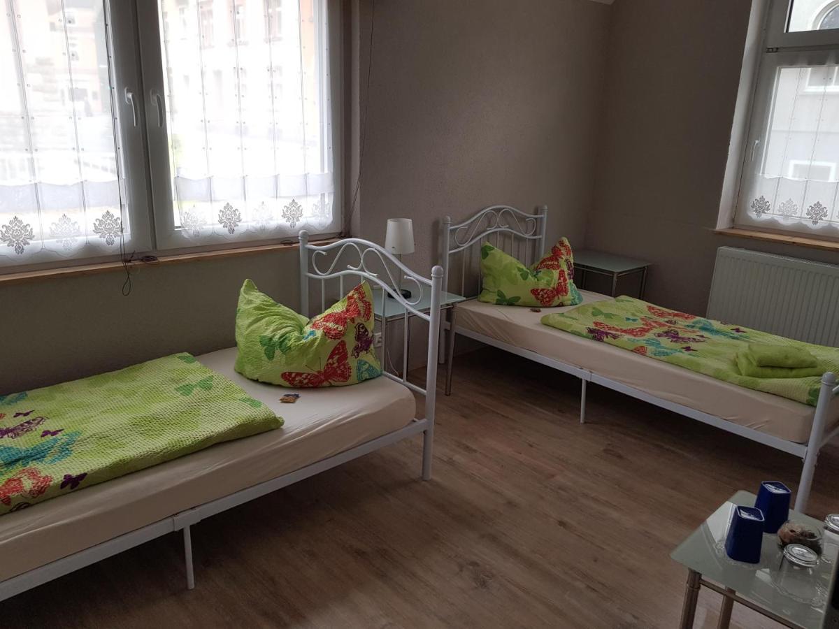 Bed And Breakfast Zeulenroda 外观 照片